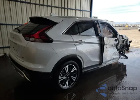 2025 Mitsubishi Eclipse Cross Se из США, поврежденный, VIN JA4ATWAAXSZ033716